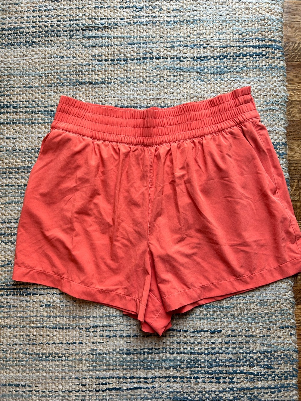 Athleta Coral Elastic-Waist Athletic Shorts